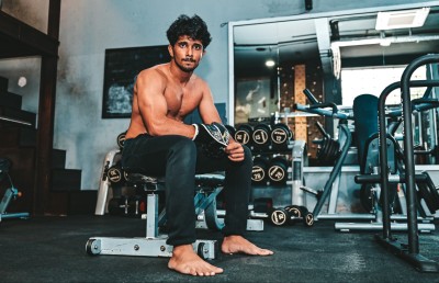 ޖިމަށް ވަދެ ދިރިއުޅުން ބަދަލުކޮށްލައިފި