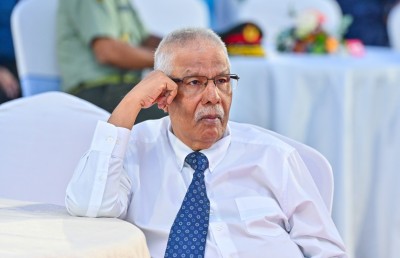 ޓޫރިޒަމް ފުޅާކުރަން ދުރު އަތޮޅުތަކަށް ފްލައިޓް އިތުރުކުރަން ޖެހޭ: އެމްޔޫ މަނިކު