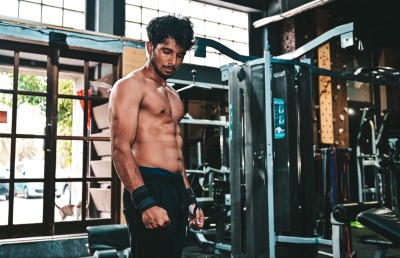 ޖިމަށް ވަދެ ދިރިއުޅުން ބަދަލުކޮށްލައިފި