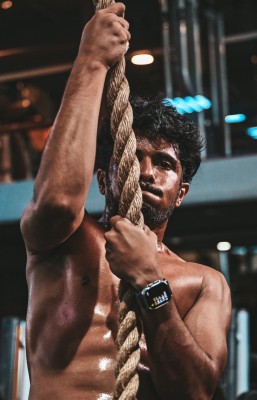 ޖިމަށް ވަދެ ދިރިއުޅުން ބަދަލުކޮށްލައިފި