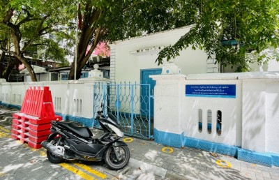 ގުރުއާނާ ބެހޭ މަރުކަޒު ވީރާނާވެ، ކޯސްތަކުގެ ފެންވަރު ދަށްވަނީ!