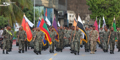 މިނިވަން ދުވަހުގެ ޕެރޭޑް މާދަމާ ހަވީރު ބާއްވަނީ