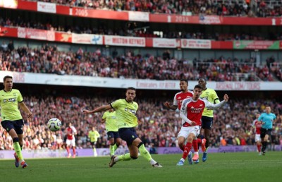 ސިޓީ އާއި އާސެނަލަށް ވުރެ ކުރީގައި އަދިވެސް ލިވަޕޫލް