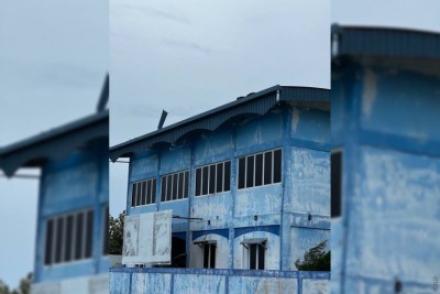މަޑުއްވަރީ ޕޮލިސް ސްޓޭޝަންގެ ފުރާޅުން ބައެއް އެއްލާލައިފި