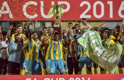 ކުޅިވަރުގައި ދޮނާގެ ނަން އޮތީ ރަނުން