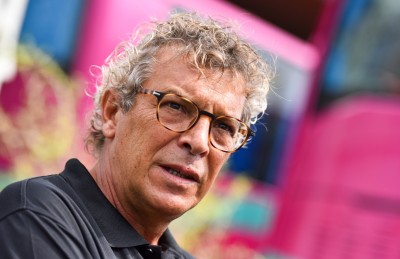 އަހަންނަކީ ޖާދޫގަރެއް ނޫން، ކުޅުންތެރިން އަމިއްލައަށް ވެސް މަސައްކަތްކުރަން ޖެހޭނެ: މޮރިއޭރޯ