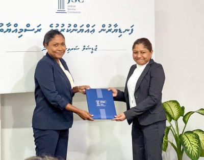 ހައިކޯޓުގެ ފަނޑިޔާރުކަމަށް ދީބަނާޒާއި ސަލީމް އައްޔަންކޮށްފި