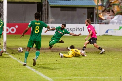 އެފްއޭ ކަޕް: ޔޫވީގެ މައްޗަށް ކުރި ހޯދައި މާޒިޔާ ސެމީއަށް