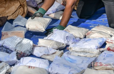 ޑްރަގް ބޮޑެތި ނެޓްވޯކްތައް ދޫވުމާއި އޭގެ އަނެއް ފަރާތް!