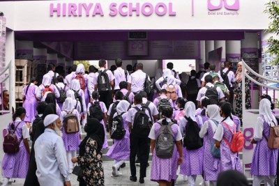 އައު އަހަރުގެ ފުރަތަމަ ކިލާސް ... ހާސްވާނަމަ މިހެން ހަދާ