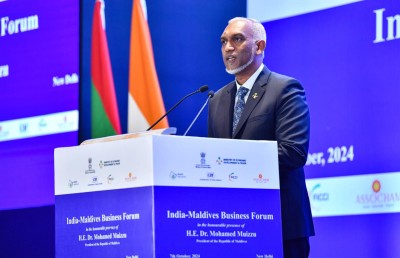 ވިޔަފާރި އާއި ޓޫރިޒަމް ޕްރޮމޯޝަނަށް ރައީސް މުމްބާއީއަށް