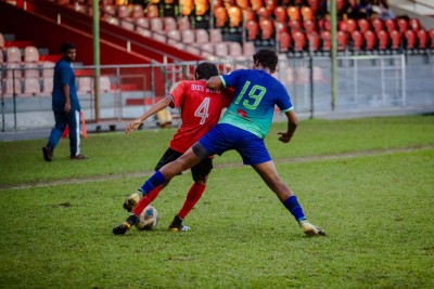އެފްއޭ ކަޕް: ސަސްއިން ބިސްބުރު ކޮޅަށް ލަނޑު ގޯންޏެއް