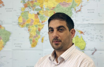 ފަލަސްތީނުގެ ހަރަކާތްތެރިންނަށް އިޒްރޭލުން ޖާސޫސްކުރަނީ