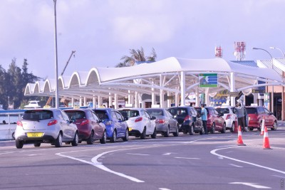 ޓެކްސީ ތަކުގައި ކެމެރާ ހަރުކުރަން ލާޒިމް ކޮށްފި