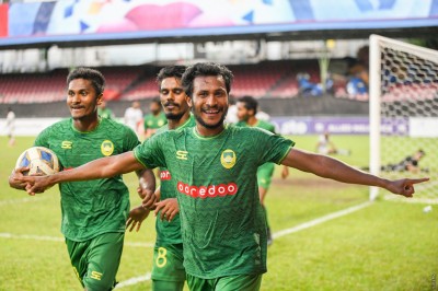 އެފްއޭކަޕް: ގްރީން ސްޓްރީޓްސް ބަލިކޮށް މާޒިޔާ ފައިނަލަށް