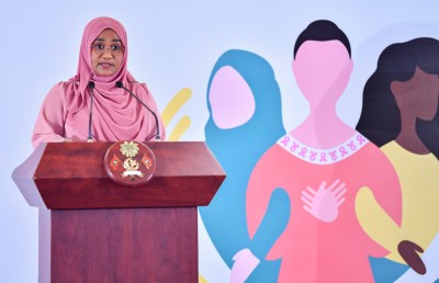 ފަސްނުޖެހި، އުރަމަތީ ކެންސަރުގެ ވާހަކަ ދައްކަން ފަސްޓް ލޭޑީ އެދިވަޑައިގެންފި