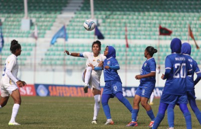 ލަންކާ އަތުން ރާއްޖެ ބަލިވެއްޖެ، ދެން އޮތީ ވަރުގަދަ ނޭޕާލާ ދެކޮޅަށް