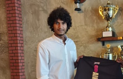 ގައުމީ ބާސްކެޓް ޓީމުގެ ފައިނަލް ސްކޮޑުން ޒުވާން އައިކް ޖާގަ ހޯދައިފި