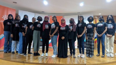 ދިރާގާއި ވިމެން އިން ޓެކް މޯލްޑިވްސް ގުޅިގެން ކުރިއަށް ގެންދިޔަ "ގާލްސް އިން ޑޭޓާ" ނިންމާލައިފި