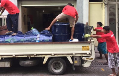 ކަމެއް ވީހެން ވެސް ހީނުވޭ، ކެމިކަލް ގުދަންތަކުން މާލެ ފުރިއްޖެ