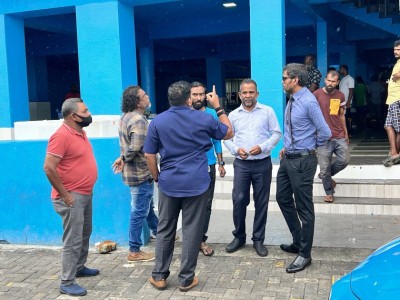 ޑްރަގު ބޭނުންކުރާތީ މަސް މާރުކޭޓުގެ މަތި ބަންދުކުރަނީ