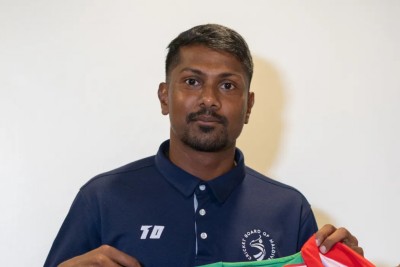 ކްރިކެޓު ތަރި ހަސަން އޮސްޓްރޭލިއާ ޓީމަކަށް