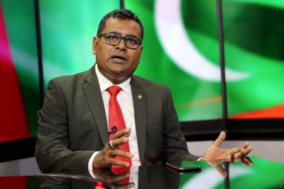 ކާނަލް ނަޝީދުގެ ޝަރީއަތް މާދަމާ ފަށަނީ