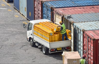 ދެ އަހަރުގެ ތެރޭގައި އެންމެ ގިނައިން މުދާ އެތެރެ ކުރީ މިދިޔަ މަހު