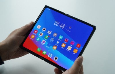 އޮޕޯގެ ފަތްޖެހޭ ފޯނު އަންނަ މަހު ނެރެނީ