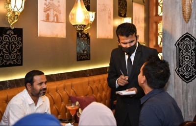 އިންޑިއާގެ ރެސްޓޯރެންޓް ޗެއިން "ނަގާސް" ރާއްޖެ އަށް