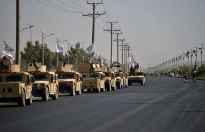 ތާލިބާނުންގެ އަސްކަރީ ދައްކާލުމެއް ބާއްވައިފި