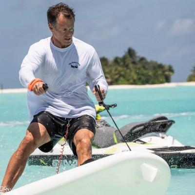 ސީގިއާ އިން ޖަރުމަނުގެ މަޝްހޫރު މޯޖެޓް އިލެކްޓްރިކް ޖެޓް ބޯޑު ރާއްޖެއަށް