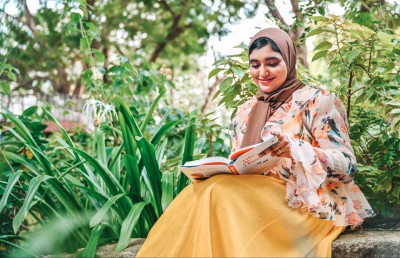 ހަމްދާ ޕޯޑިއަމްގައި ކިޔައި ނުދިން ހުރިހާ ވާހަކައެއް