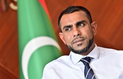 ރިސޯޓް ހަދަން ދޫކޮށް އެއްވެސް މަސައްކަތެއް ނުހިނގާ 22 ރަށެއް އަތުލަން އޭޖީގެ ލަފާ ހޯދަނީ