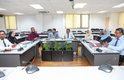 ފަޅު ރަށްތައް ހޯދަން ކައުންސިލްތަކުން ހުށަހެޅި ޕްރޮޕޯޒަލްތައް އިވެލުއޭޓްކުރަނީ