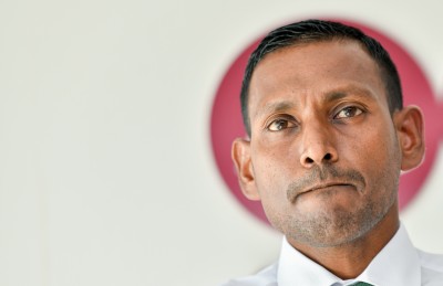 ޕީޖީ އަށް ބޮޑު ސުވާލެއް: ތަފާތުކުރުން ގެންގުޅެނީ ކީއްވެ؟