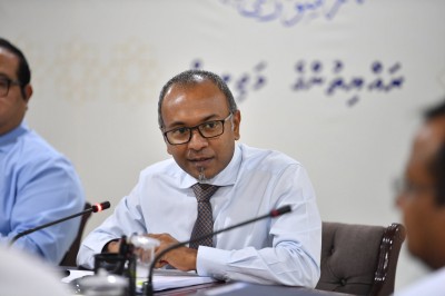 އަމީނީ މަގުން ގަސް ކަނޑާތީ މަޖިލީހަށް ކުއްލި މައްސަލައެއް