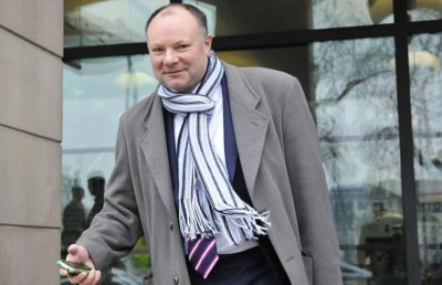 ކްލަބުތަކުގެ ޕްރެޝަރާ ހެދި ޕްރިމިއާ ލީގުގެ ވެރިޔާ އިސްތިއުފާ ދީފި