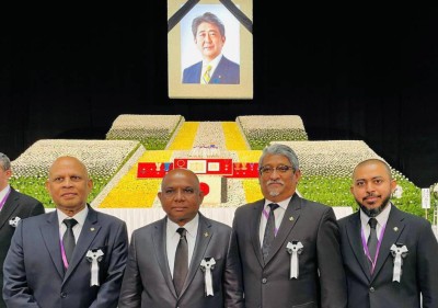ޝިންޒޯ އަބޭގެ ޖަނާޒާގައި މިނިސްޓަރު ޝާހިދު ބައިވެރިވެ ވަޑައިގެންފި