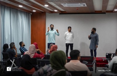 ހުޅުމާލެއަކީ އުޅެން ފަސޭހަތަނަކަށް ހެދުމަށް، ނުކުޅެދުންތެރިކަން ހުންނަ މީހުންނާއެކު ހާއްސަ ހަރަކާތެއް