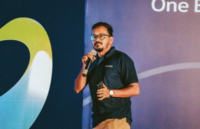 "ބިޔޯންޑް ދި އީކުއޭޓާ"އިން އައްޑޫގެ ރީތިކަމާއި ނަލަކަން!