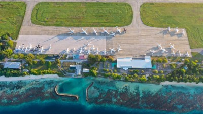 ބޮމެއް އޮތް ކަމަށް ބުނި ދެ މީހަކު އައްޑޫން ހައްޔަރުކޮށްފި