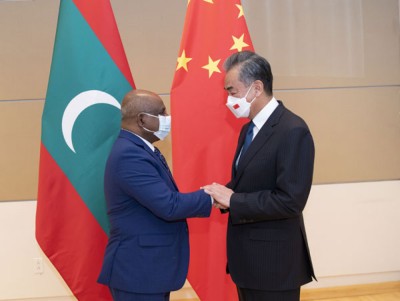 މިނިސްޓަރު ޝާހިދުގެ ސަބަބުން ރާއްޖޭގެ ޚާރިޖީ ގުޅުންތައް ވަރުގަދަ ވެއްޖެ: ޗައިނާ
