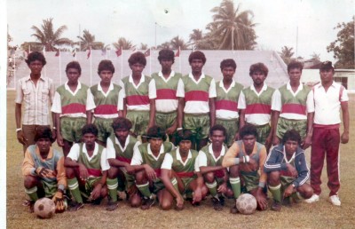 ފުޓްބޯޅައިގެ ކުރީގެ ގަދަ ބާރު ހުރާ އަލުން ގަލޮޅު ދަނޑަށް