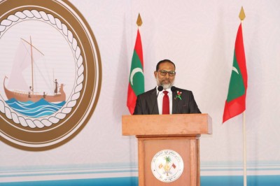 ބޮޑުތަކުރުފާނުގެ ކިބައިގައި ހެޔޮލަފާ ވެރިއެއްގެ ހުންނަންޖެހޭ ހުރިހާ ސިފައެއް ހުރި: އިމްރާން