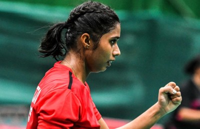 ދައްތައާ ދެކޮޅަށް ކުޅެން ޖެހުމުން އުނދަގޫވޭ: ނަބާހާ