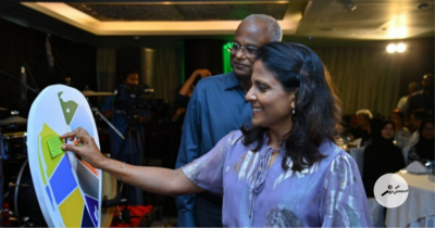 ކެންސަރު ބައްޔަށް ހޭލުންތެރިކުރުމުގެ ކެންޕެއިން ރައީސްގެ ދެކަނބަލުން އިފްތިތާހުކޮށްދެއްވައިފި