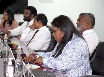 ޖޭއެސްސީ އެކުލެވިގެންވާގޮތް ބަދަލުކުރުމަށް މަޝްވަރާ ބައްދަލުވުންތައް ފަށައިފި