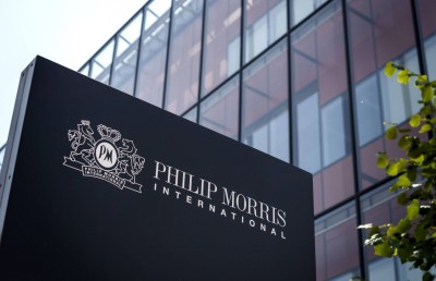 ޔޫރަޕްގައި ސިނގިރެޓްގެ ޑިމާންޑް ދަށްވެ ފިލިޕްސް މޮރިސްގެ ދެ ފެކްޓަރީއެއް ބަންދުކުރަނީ