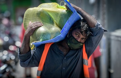 އިންފްލޭޝަންގެ ކަޅުވިލާގަނޑު ބޯމަތީގައި